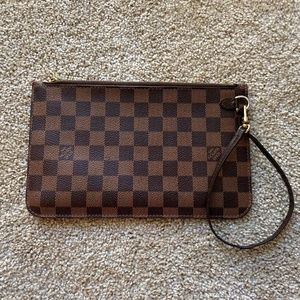 Louis Vuitton Neverfull GM Pouch